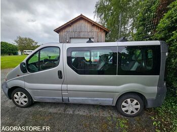 Микроавтобус RENAULT Trafic