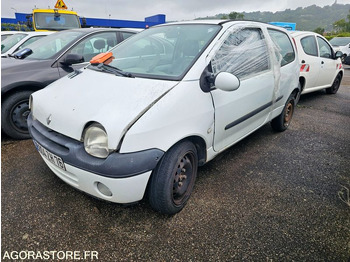 Легковой автомобиль RENAULT