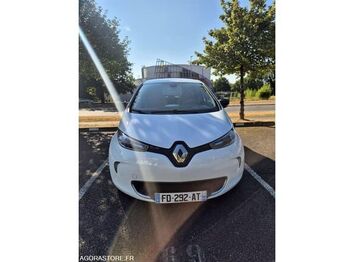 Хэтчбек RENAULT