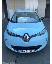 Хэтчбек RENAULT