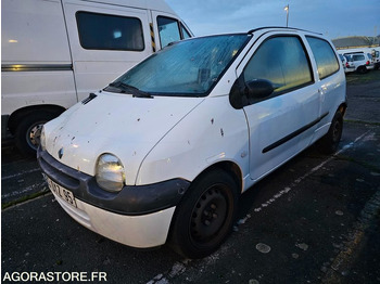 Легковой автомобиль RENAULT