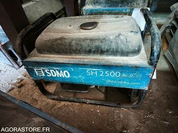 Электрогенератор SDMO