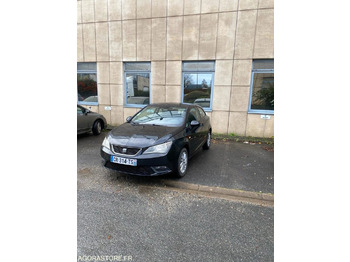 Легковой автомобиль