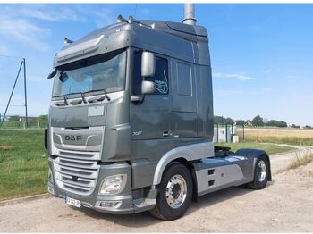 Тягач DAF XF 530