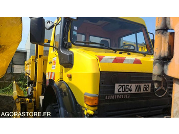 Грузовик UNIMOG