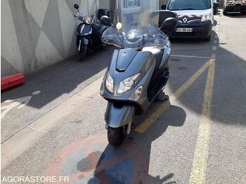 Мотоцикл YAMAHA
