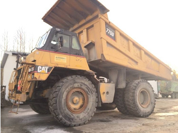 Карьерный самосвал CATERPILLAR