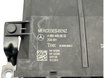 Блок управления для Грузовиков Mercedes-Benz door control module: фото 4 Блок управления для Грузовиков Mercedes-Benz door control module: фото 4