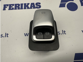 Кабина и интерьер MERCEDES-BENZ