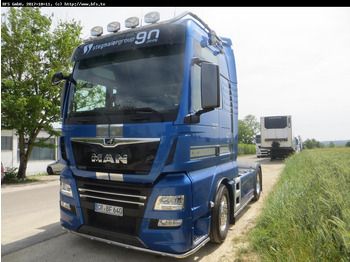 Тягач MAN TGX
