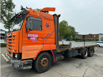 Грузовик бортовой/ Платформа SCANIA R143