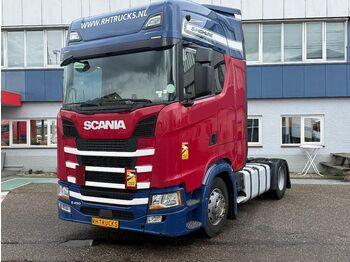Тягач SCANIA S 450