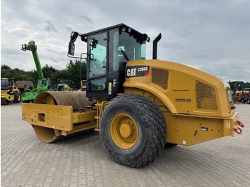 Компактор CATERPILLAR CS66B