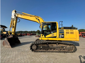 Гусеничный экскаватор KOMATSU PC210LC-11