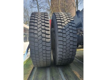 Шина Goodyear 285/70 R19.5: фото 1