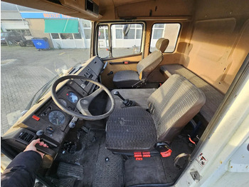 Грузовик бортовой/ Платформа Mercedes-Benz Atego 1317: фото 4
