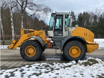 Колёсный погрузчик LIEBHERR