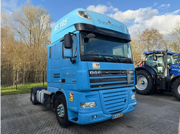 Тягач DAF XF 105 460