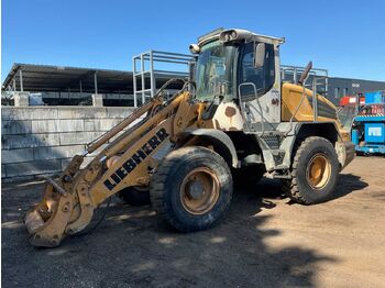 Колёсный погрузчик LIEBHERR