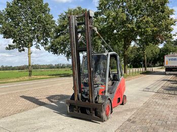 Вилочный погрузчик LINDE H35