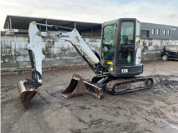 Мини-экскаватор BOBCAT E26