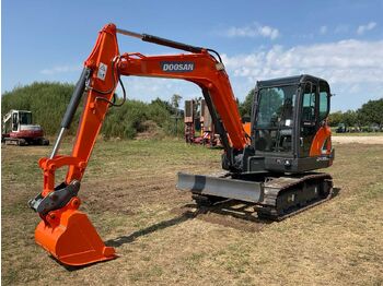 Экскаватор DOOSAN DX55-9C
