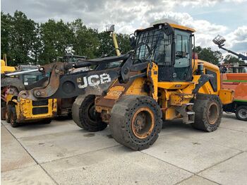 Колёсный погрузчик JCB 437