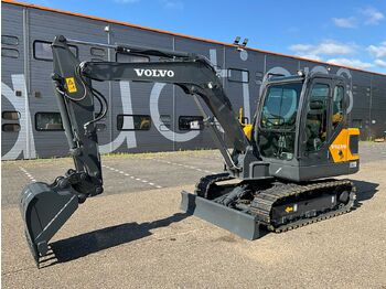 Экскаватор VOLVO EC55D
