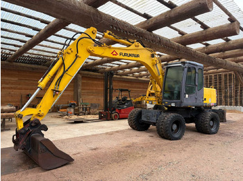 Колёсный экскаватор FURUKAWA
