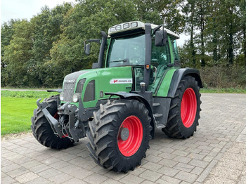Трактор FENDT 400 Vario