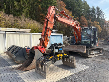 Экскаватор HITACHI ZX135