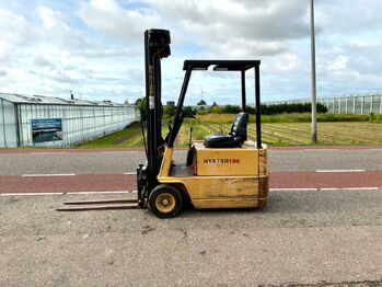 Вилочный погрузчик HYSTER