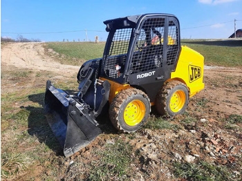 Колёсный погрузчик JCB