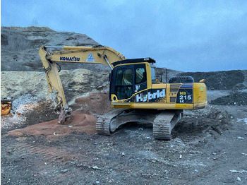 Гусеничный экскаватор KOMATSU