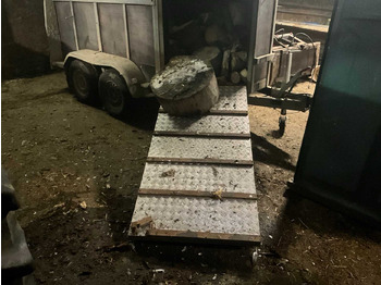 Прицеп 2001 RW RWH2000 TRAILER: фото 5 Прицеп 2001 RW RWH2000 TRAILER: фото 5