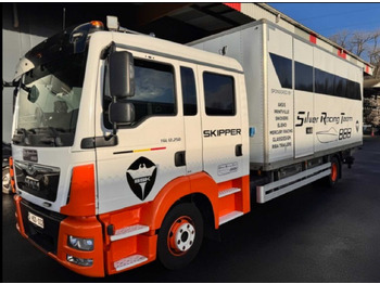 Грузовик MAN TGL