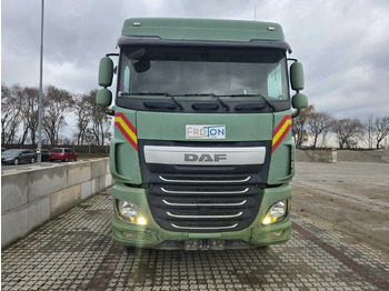 Грузовик DAF XF 460