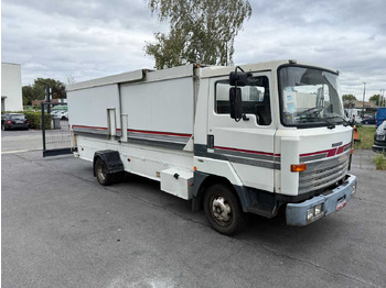 Грузовик NISSAN