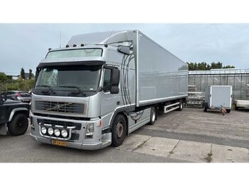 Грузовик VOLVO FM9