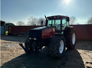 Трактор VALTRA 8450