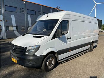 Лёгкий коммерческий автомобиль MERCEDES-BENZ Sprinter 316