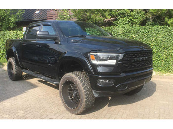 Лёгкий коммерческий автомобиль