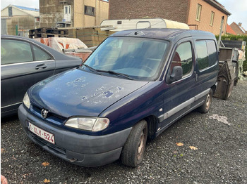 Лёгкий коммерческий автомобиль PEUGEOT Partner