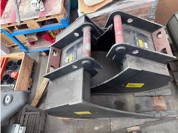 Колёсный погрузчик YANMAR