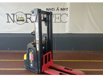 Штабелер HYSTER