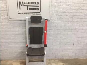 Кабина и интерьер