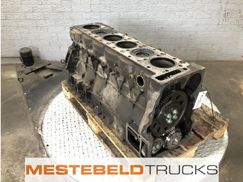 : фото в шапке страницы