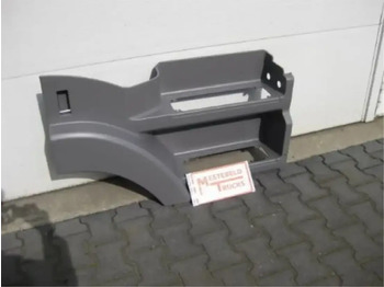 Кабина и интерьер MERCEDES-BENZ