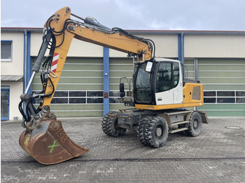 Колёсный экскаватор LIEBHERR A 918