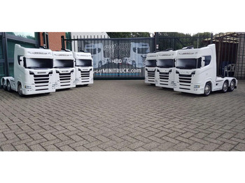 Тягач SCANIA S 770